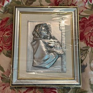 Vtg 80's MADONNA & BABY JESUS
Italy Made Framed Red Velvet Back 14"x11.5"x1" NEW